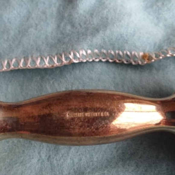 TIFFANY BABY RATTLE W/ SOUNDS (TRADES?) - Picture 3 of 4